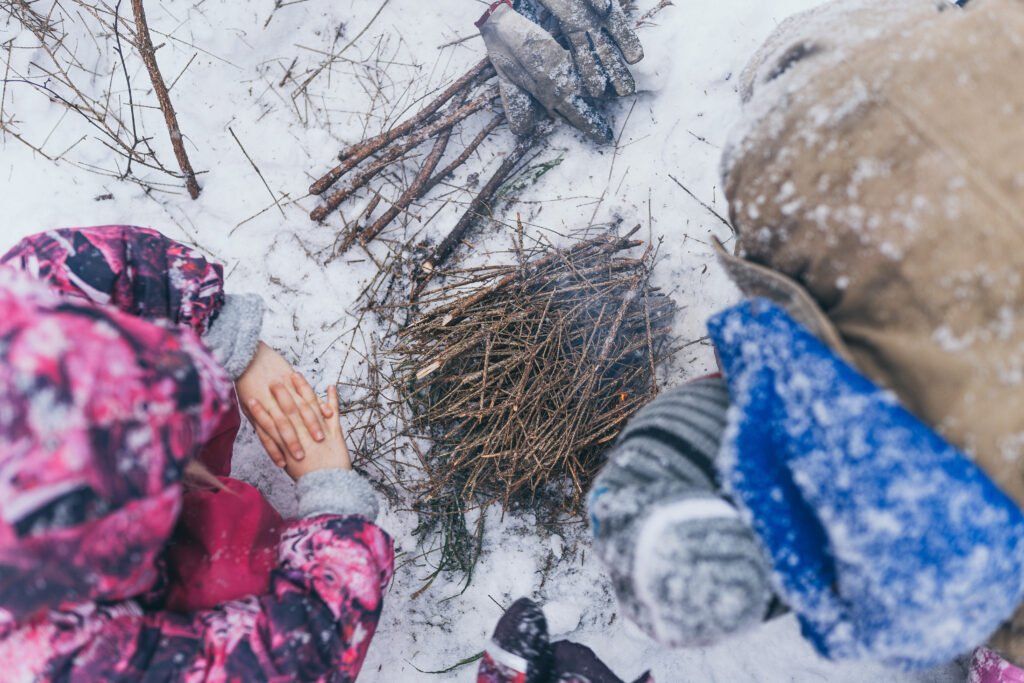 Talvel lõke, lõke metsas, Piltsberg.com